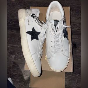 Vintage Havana Peggy Sneakers